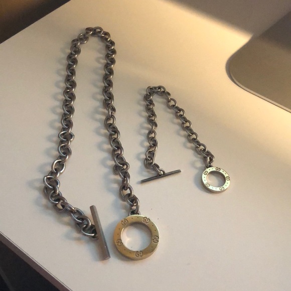 Gucci Choker and Matching Bracelet - Picture 4 of 7